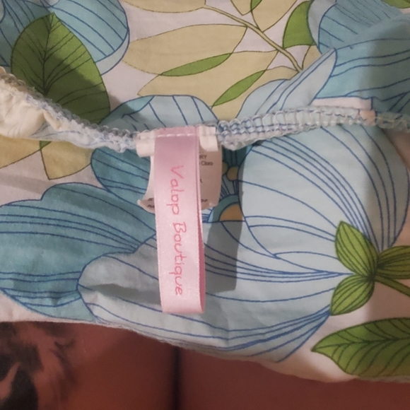Elegant romper w/pockets and detachable belt. - Picture 4 of 6